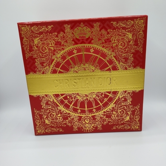 Dior Other - DIOR Holiday 2023 Red & Gold Gift Box Medium VIP Gifting Set w/Tissue & Shred